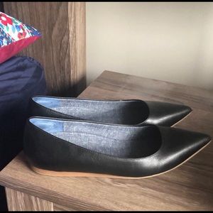 Dr. Scholl’s Leader Flats